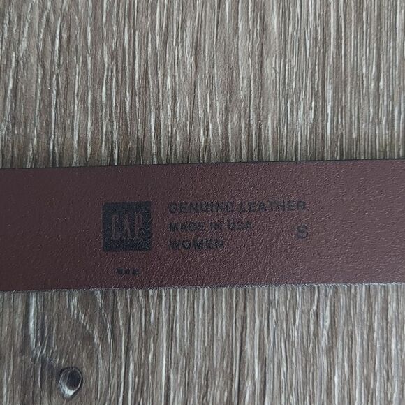 GAP Women's Brown Leather Belt Small - Picture 3 of 6